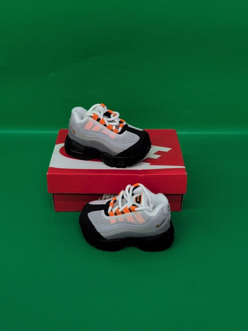 Nike Air Max 95 Recraft Toddlers Sneaker Shoes US 4C Black Bright Mandarin
